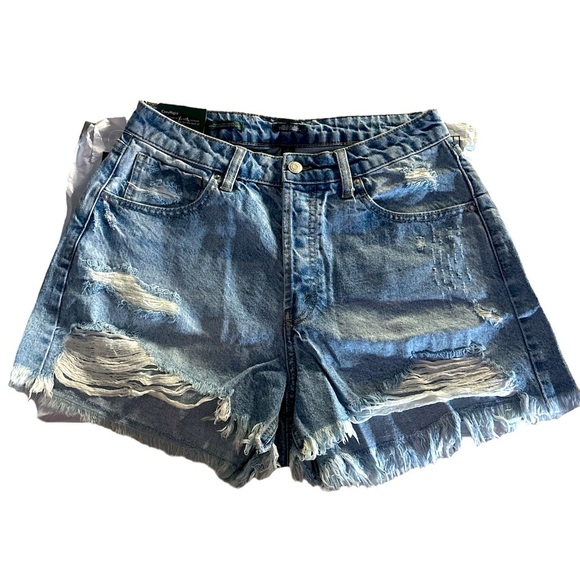Wild Fable target brand women’s light wash distressed denim shorts - Picture 1 of 9